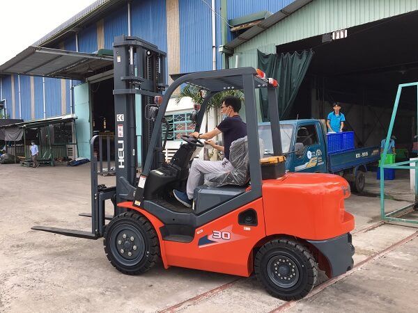 Xe Nâng Dầu 3 Tấn Heli H3 Series